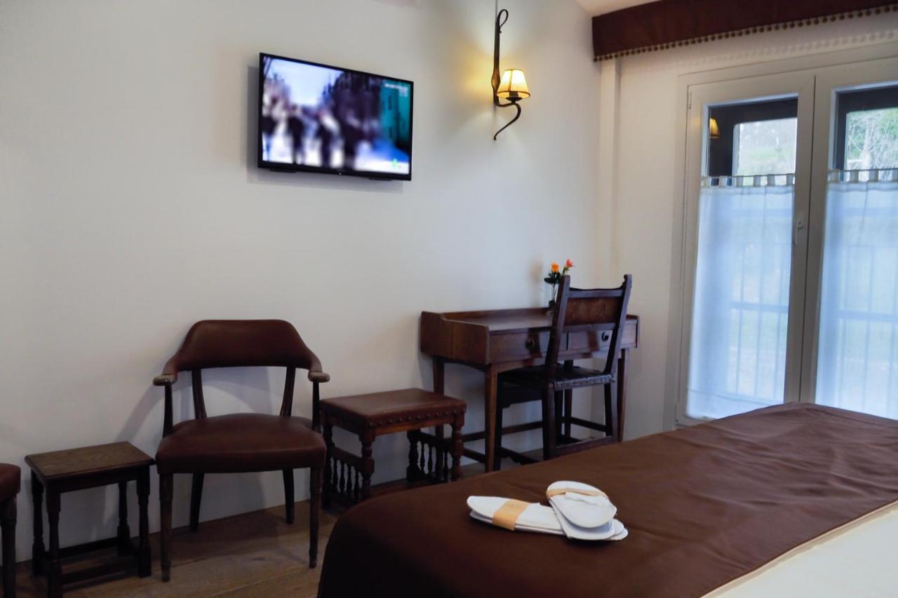 Posada Y Apartamentos Trebuesto De Guriezo Exteriér fotografie