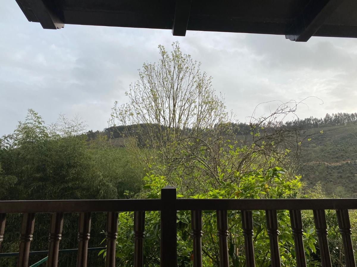 Posada Y Apartamentos Trebuesto De Guriezo Exteriér fotografie