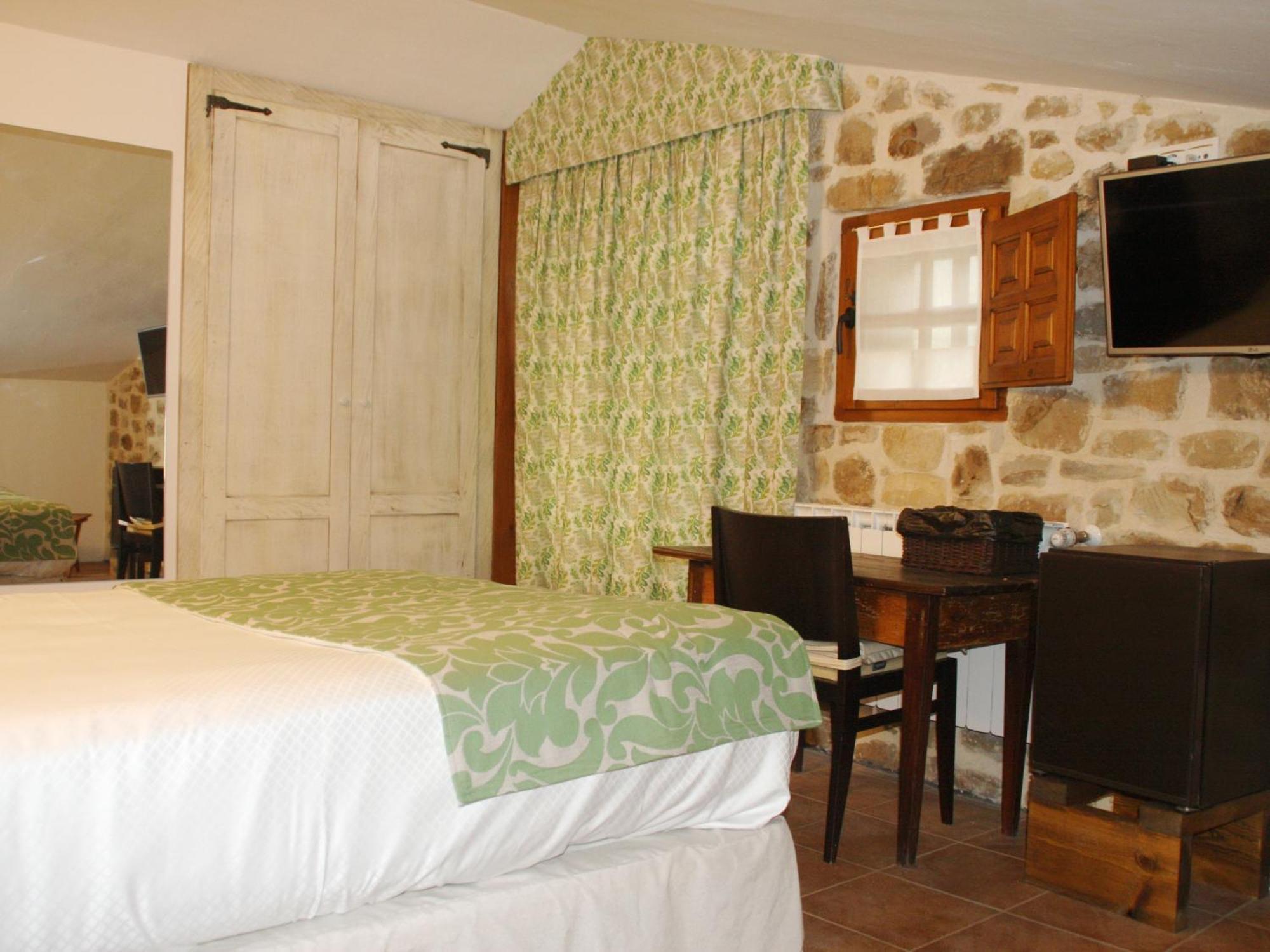Posada Y Apartamentos Trebuesto De Guriezo Pokoj fotografie